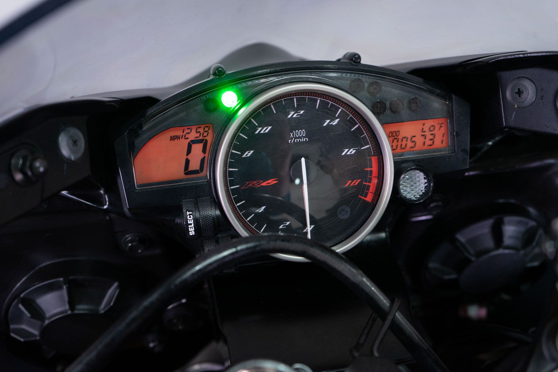 2014 Yamaha YZF-R6 in Sacramento, California - Photo 17