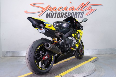 2015 Yamaha YZF-R1 in Sacramento, California - Photo 6