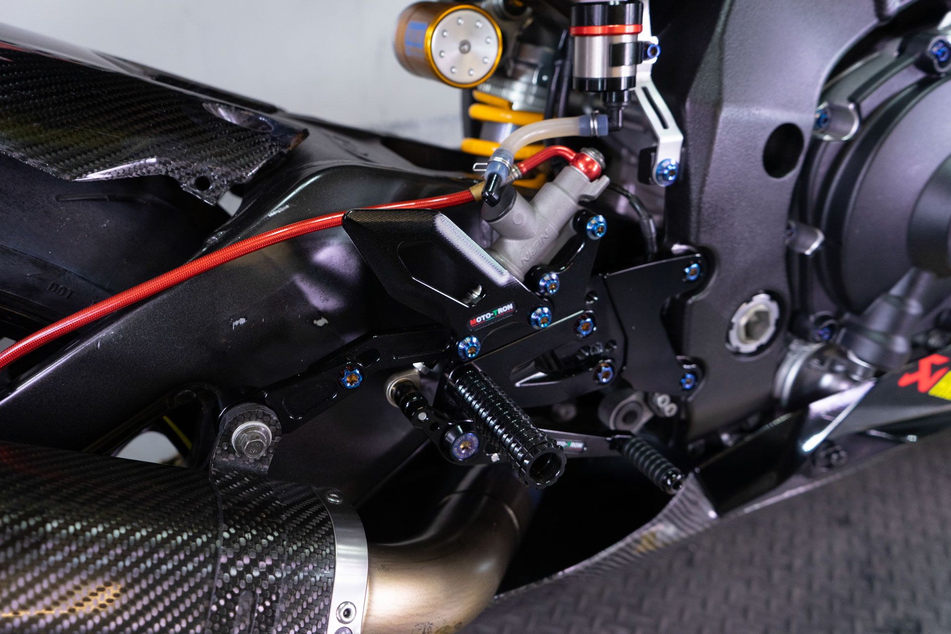 2015 Yamaha YZF-R1 in Sacramento, California - Photo 10