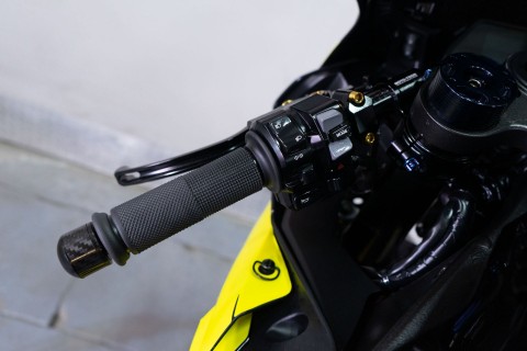 2015 Yamaha YZF-R1 in Sacramento, California - Photo 17