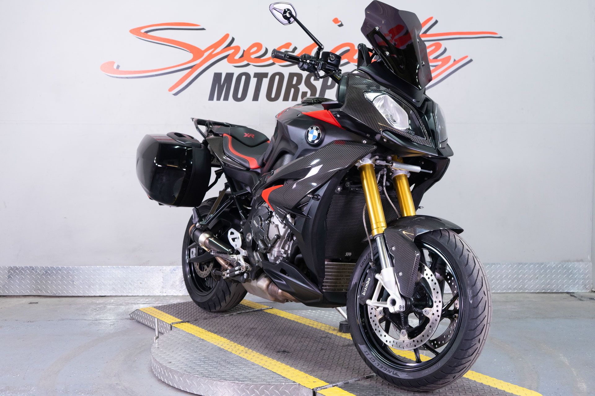 2016 BMW S 1000 XR in Sacramento, California - Photo 2