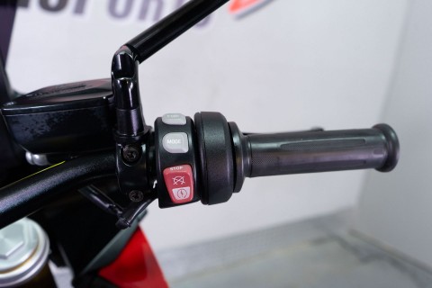 2016 BMW S 1000 XR in Sacramento, California - Photo 14