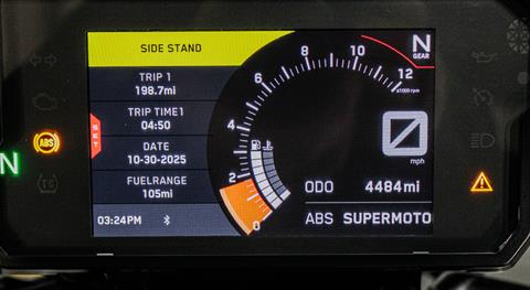 2023 KTM 390 Duke in Sacramento, California - Photo 17