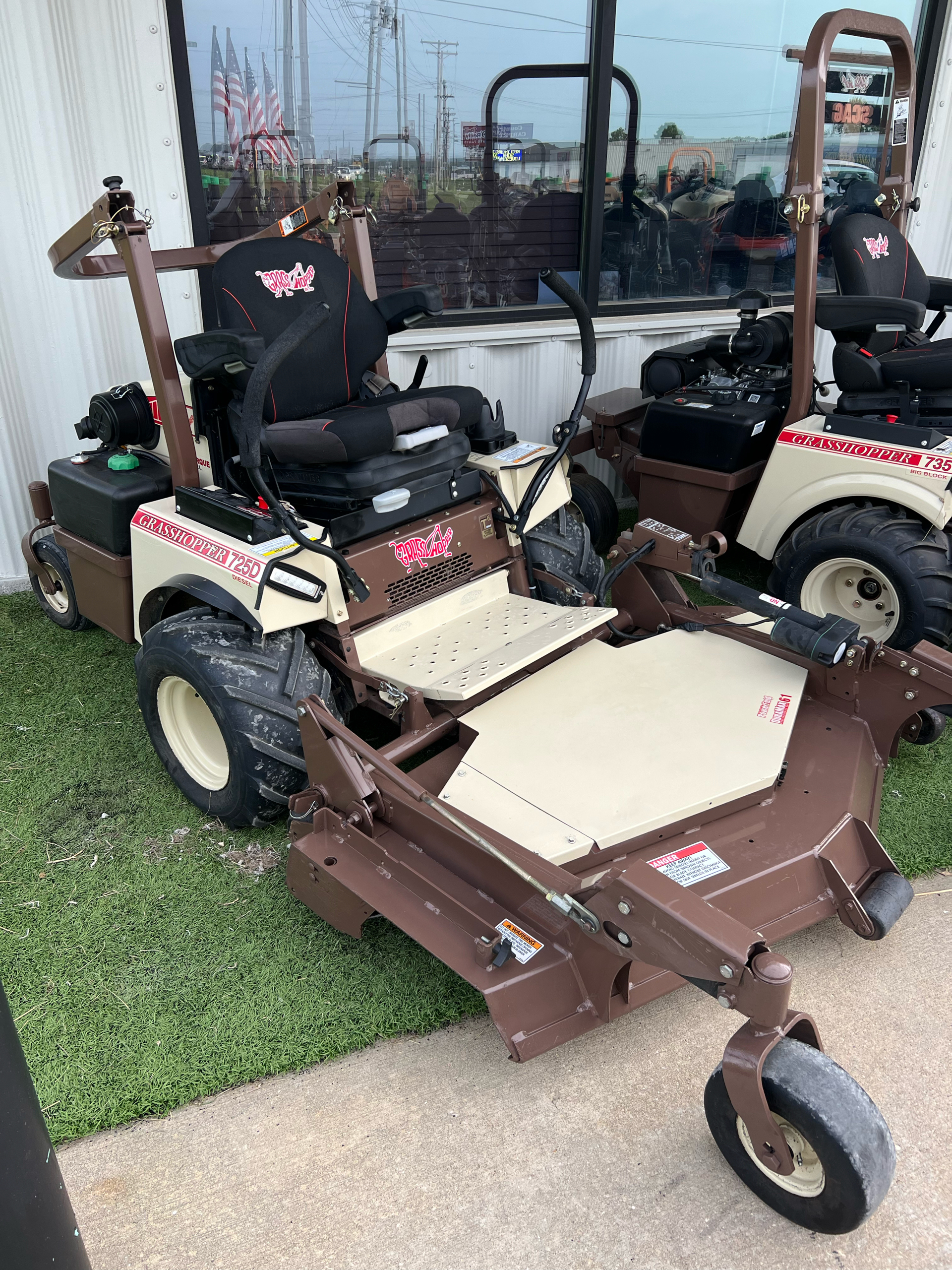 Used 2022 Grasshopper 725DT 61 in. Kubota Diesel 898 cc Lawn