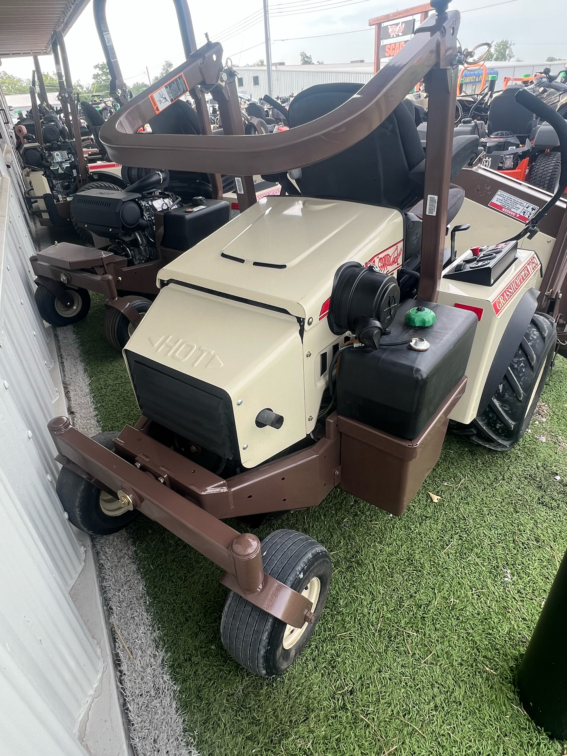 Used 2022 Grasshopper 725DT 61 Kubota Diesel 898 cc Lawn