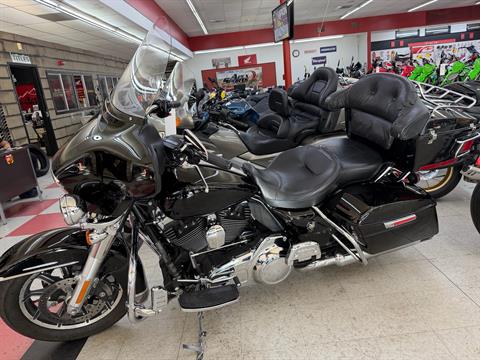 2016 Harley-Davidson Electra Glide Ultra Classic — photo 1 of 11