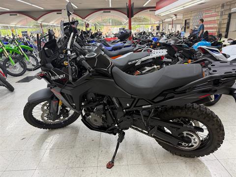 2025 Suzuki V-Strom 800DE