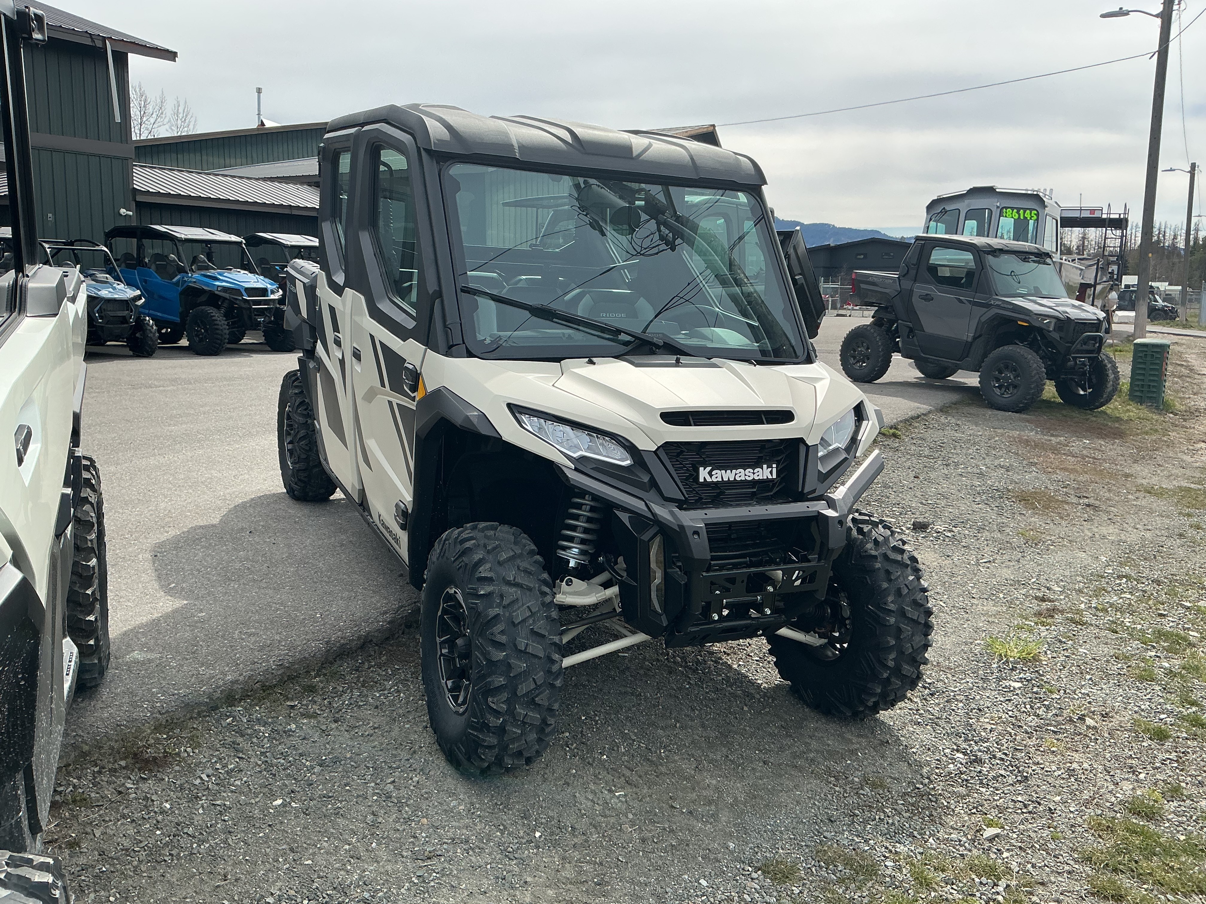 2026 Kawasaki RIDGE® CREW HVAC 3