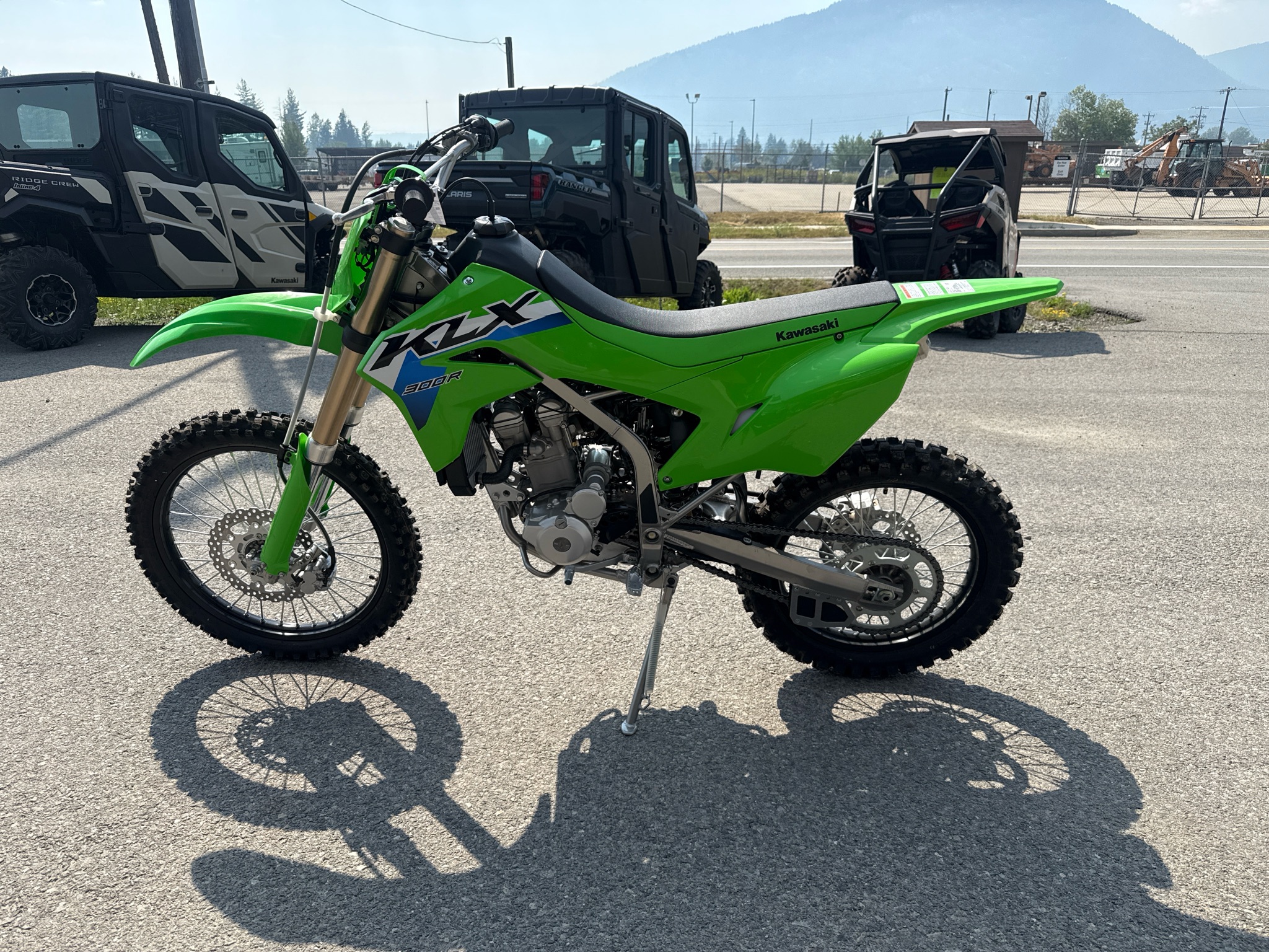 2026 Kawasaki KLX®300R 4