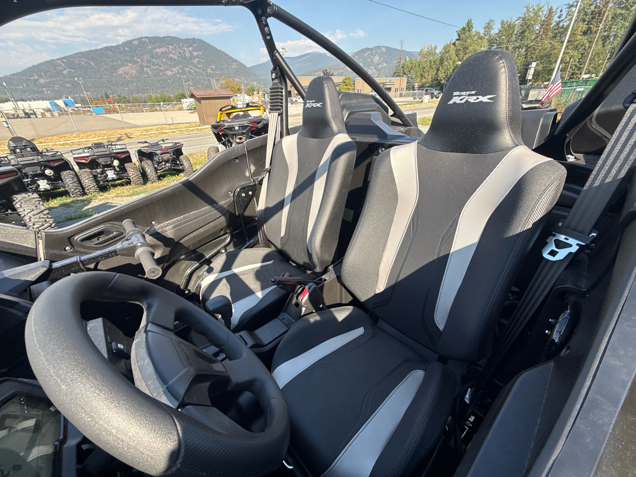 2027 Kawasaki TERYX KRX® 1000 TR 8