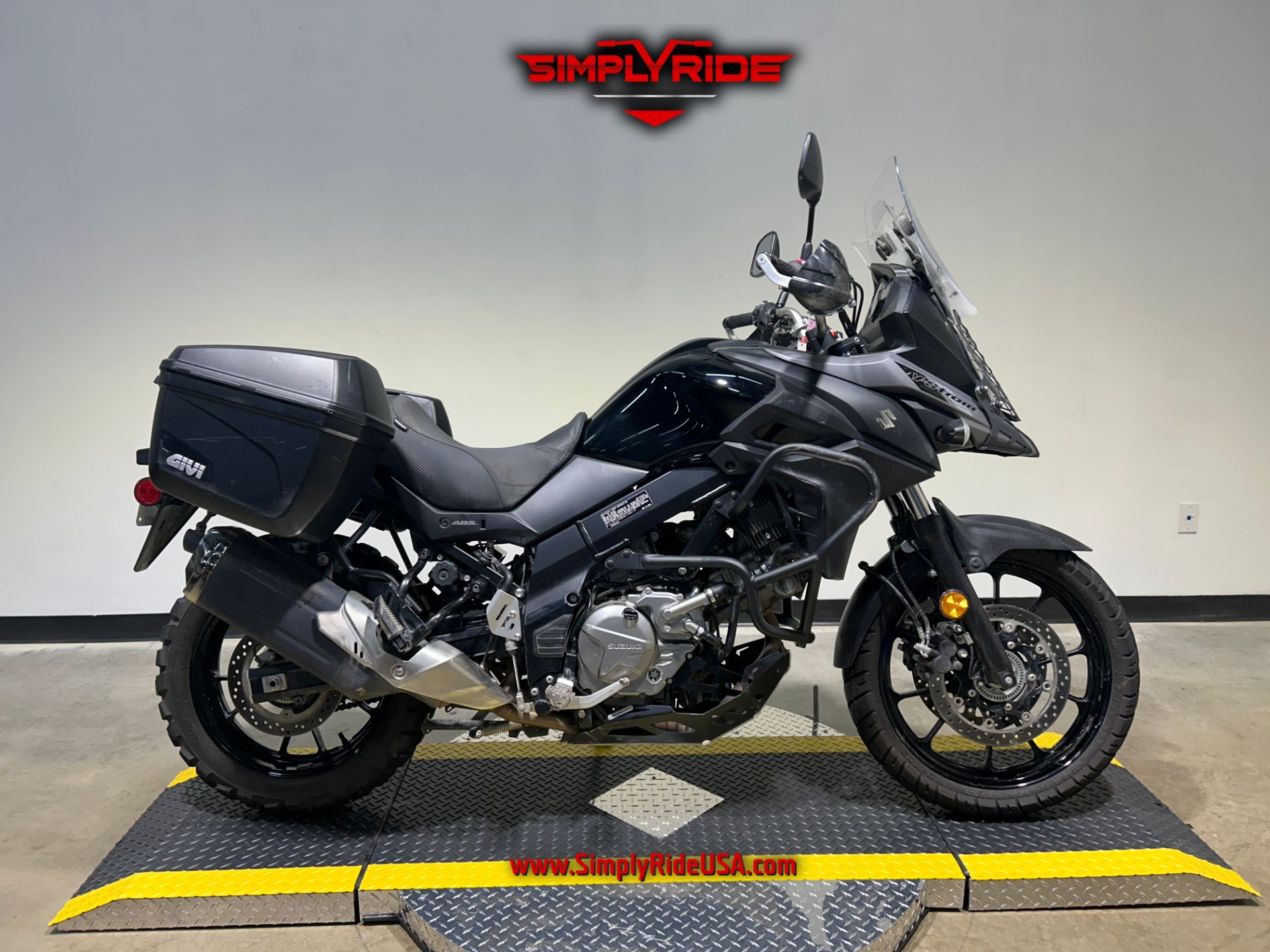 Suzuki Dl650 Dl 650 Xt 2019 Ex Showroom Suzuki V Strom 650 Xt 2019