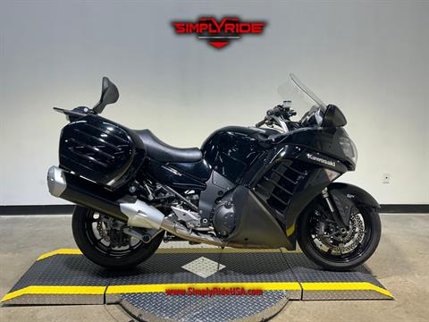 Used 2012 Kawasaki Concours™ 14 ABS Ebony / Flat Super Black Motorcycles  For Sale in Eden Prairie, Minnesota | Simply Ride