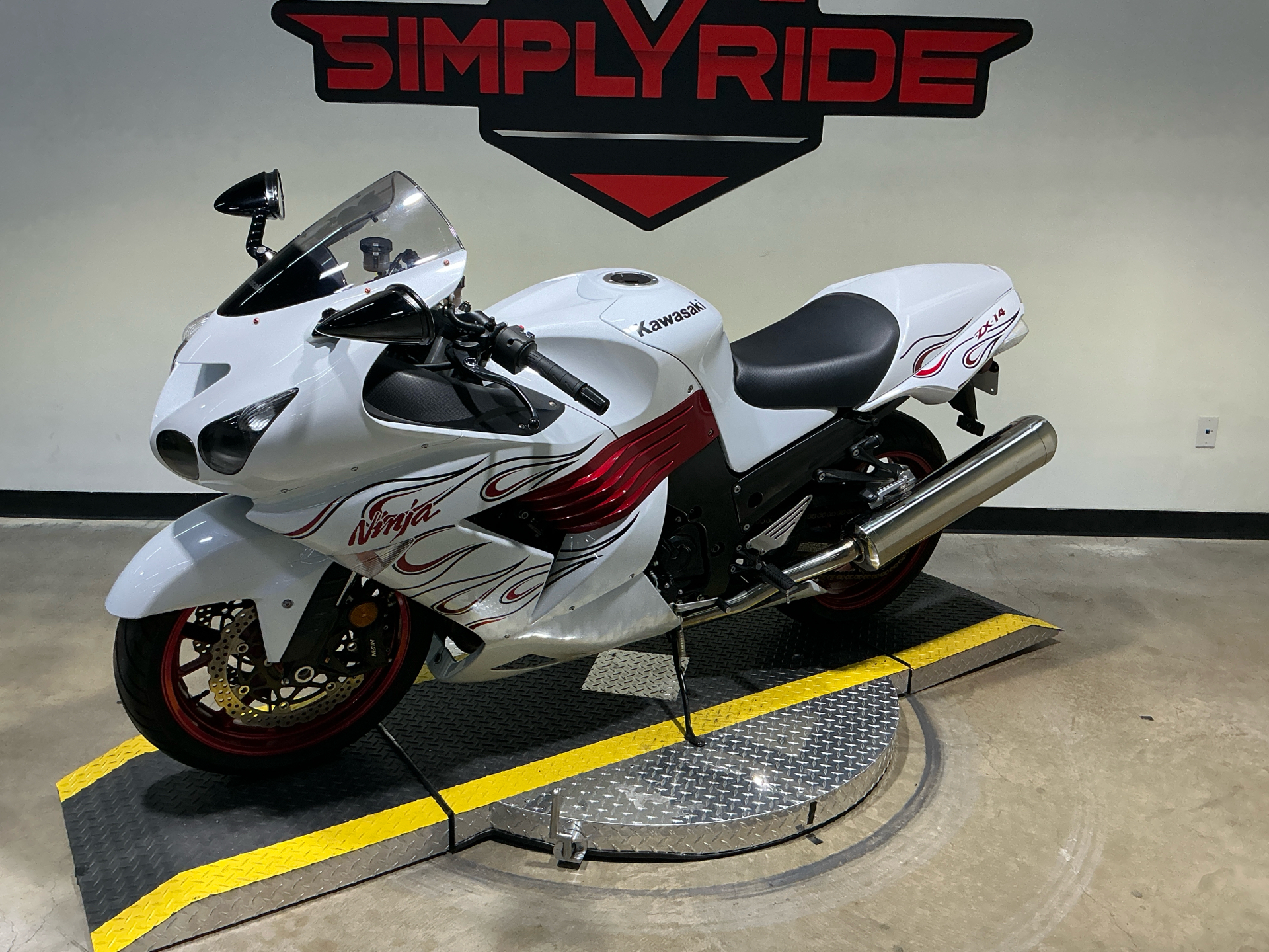 Used 2007 Kawasaki Ninja® ZX™-14 Pearl Crystal White Motorcycles