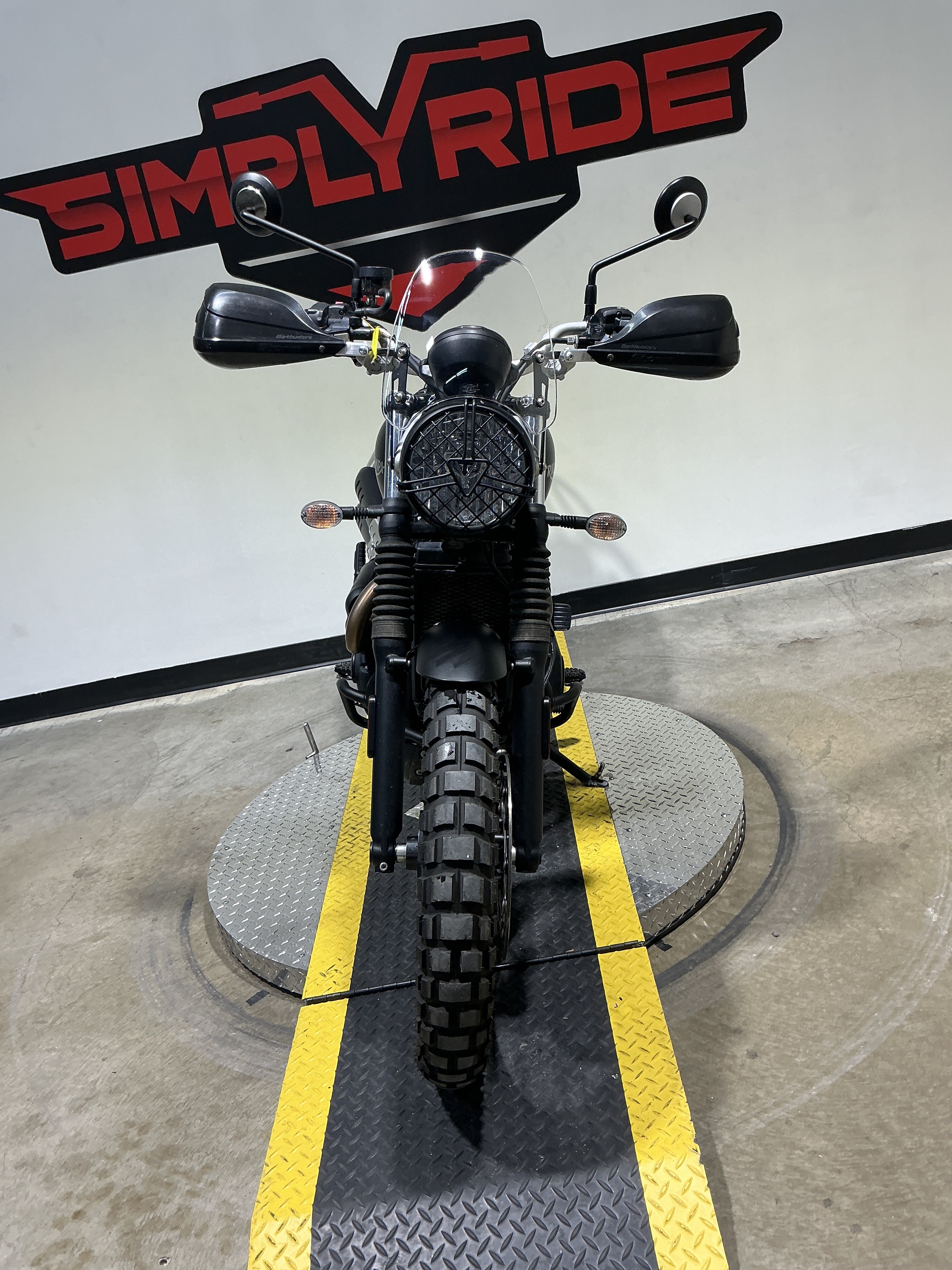 Used 2022 Triumph Street Scrambler Matt Khaki / Matt Ironstone