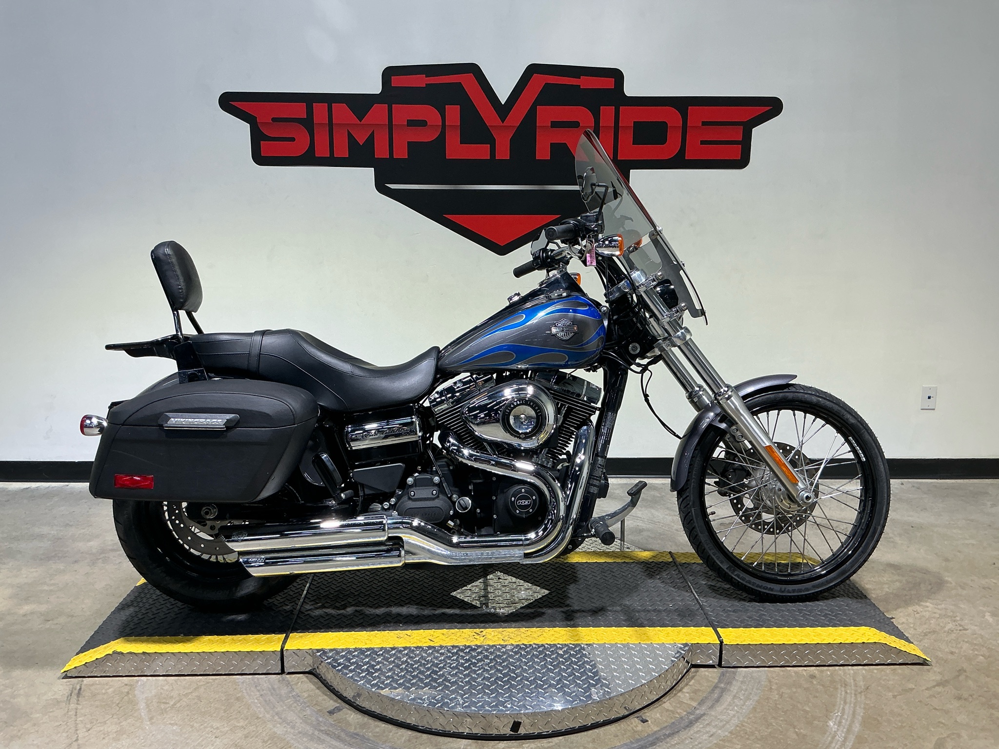 Used 2014 Harley-Davidson Dyna® Wide Glide® Vivid Black with
