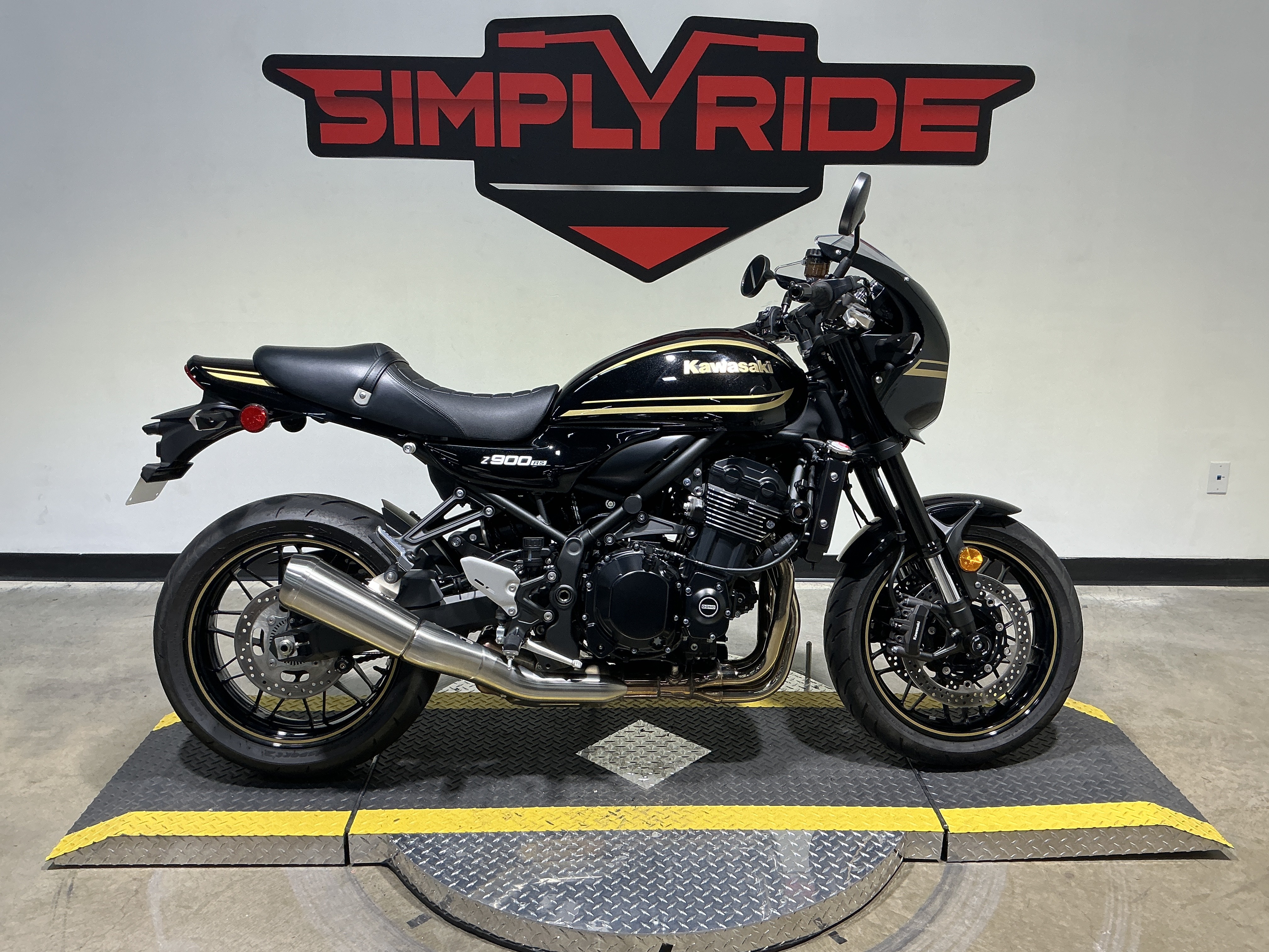 Kawasaki Z900RS サービスマニュアル 2018-2024 Service Manual Kawasaki 2018 Z900RS ABS Repair