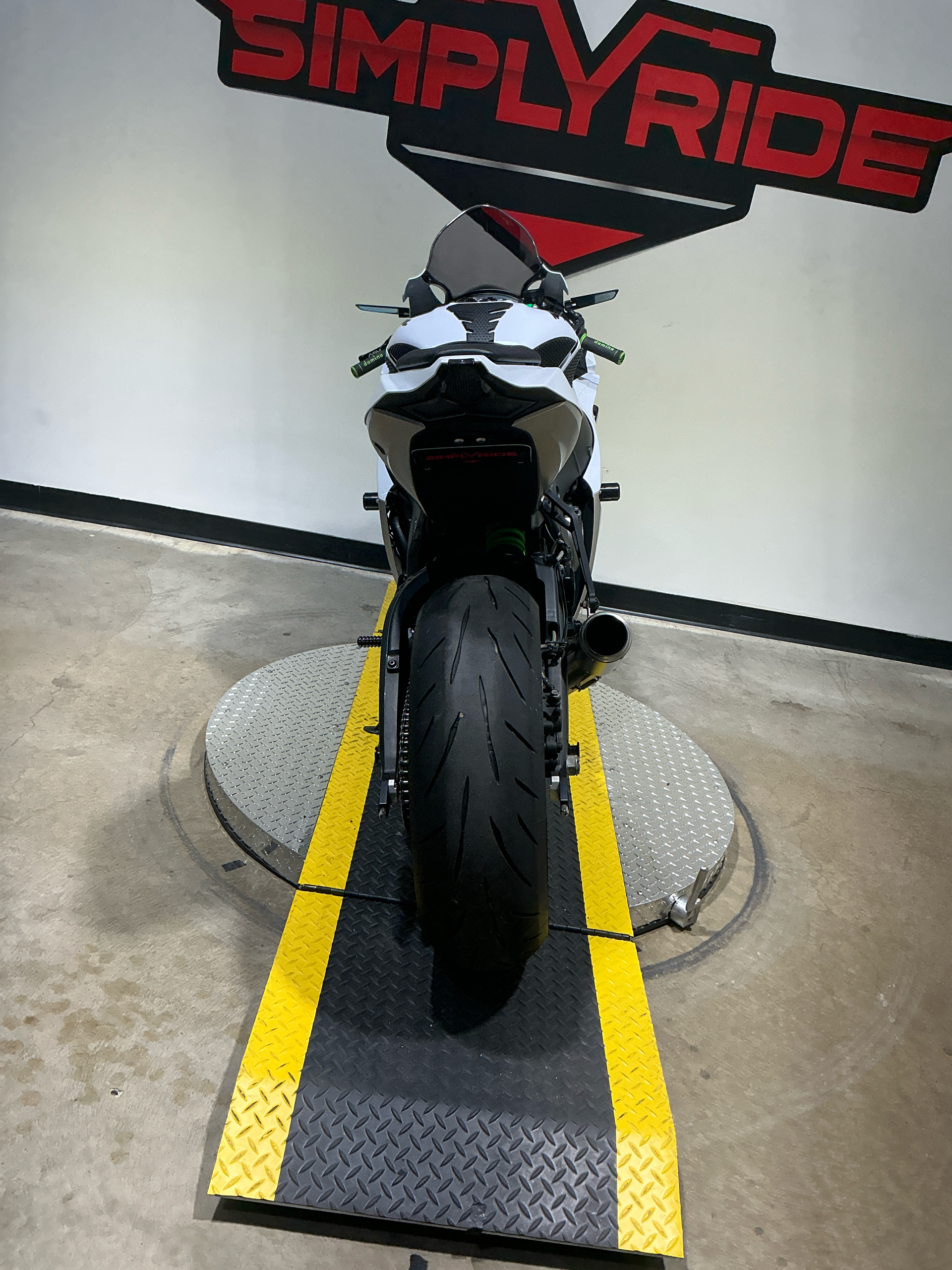 Used 2017 Kawasaki Ninja ZX-10R ABS Pearl Blizzard White