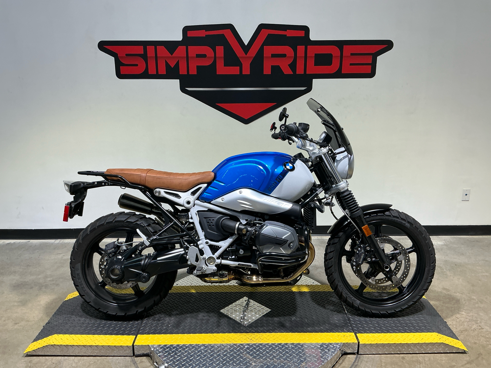 Bike Bmw's R Ninet Scrambler BMW R Nine T Urban G/S 2025