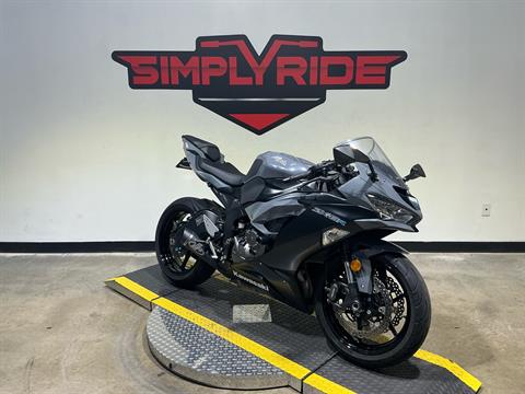 Used 2019 Kawasaki Ninja ZX-6R Pearl Storm Gray / Metallic Spark