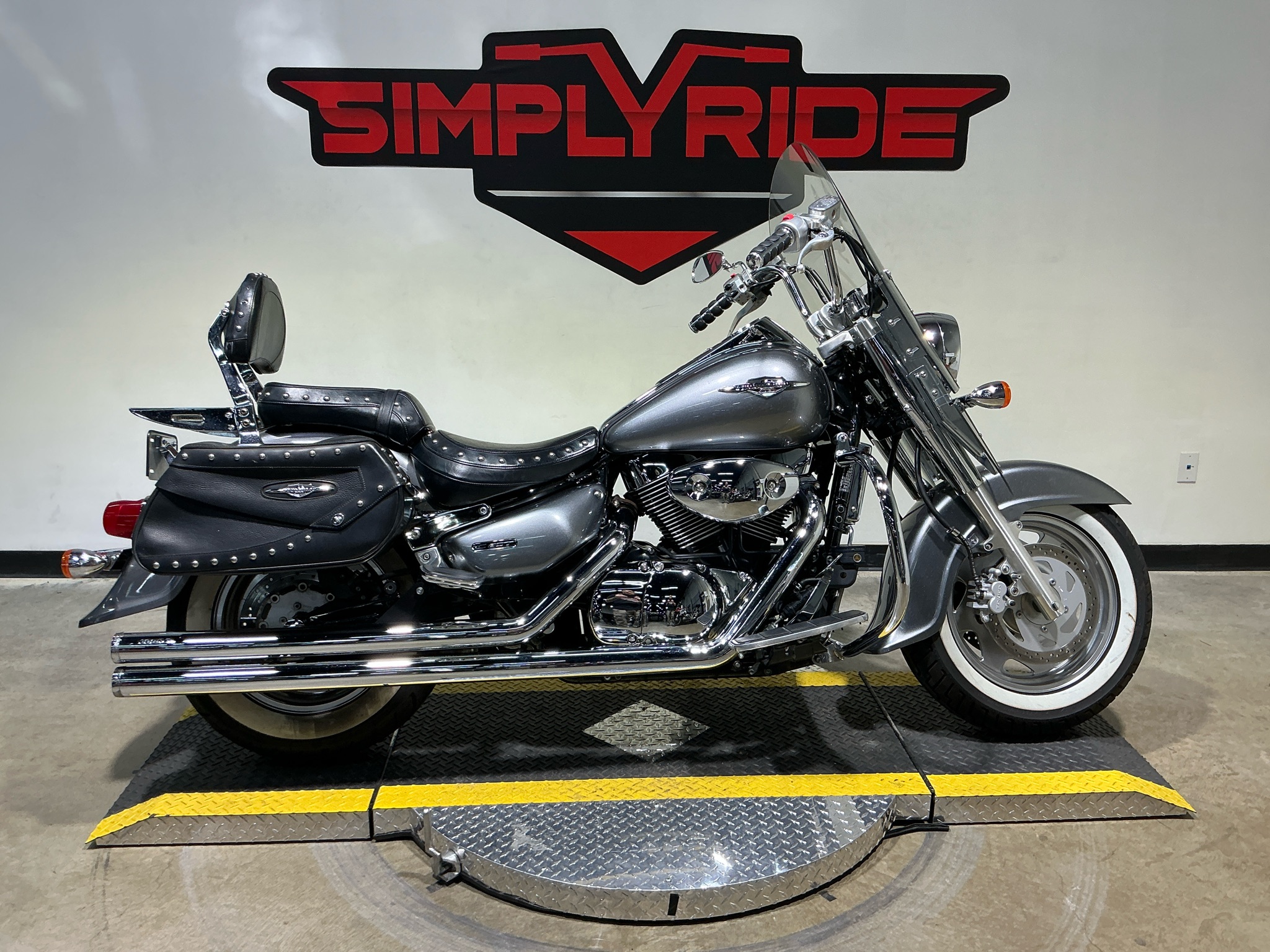 2007 Suzuki Boulevard C90T