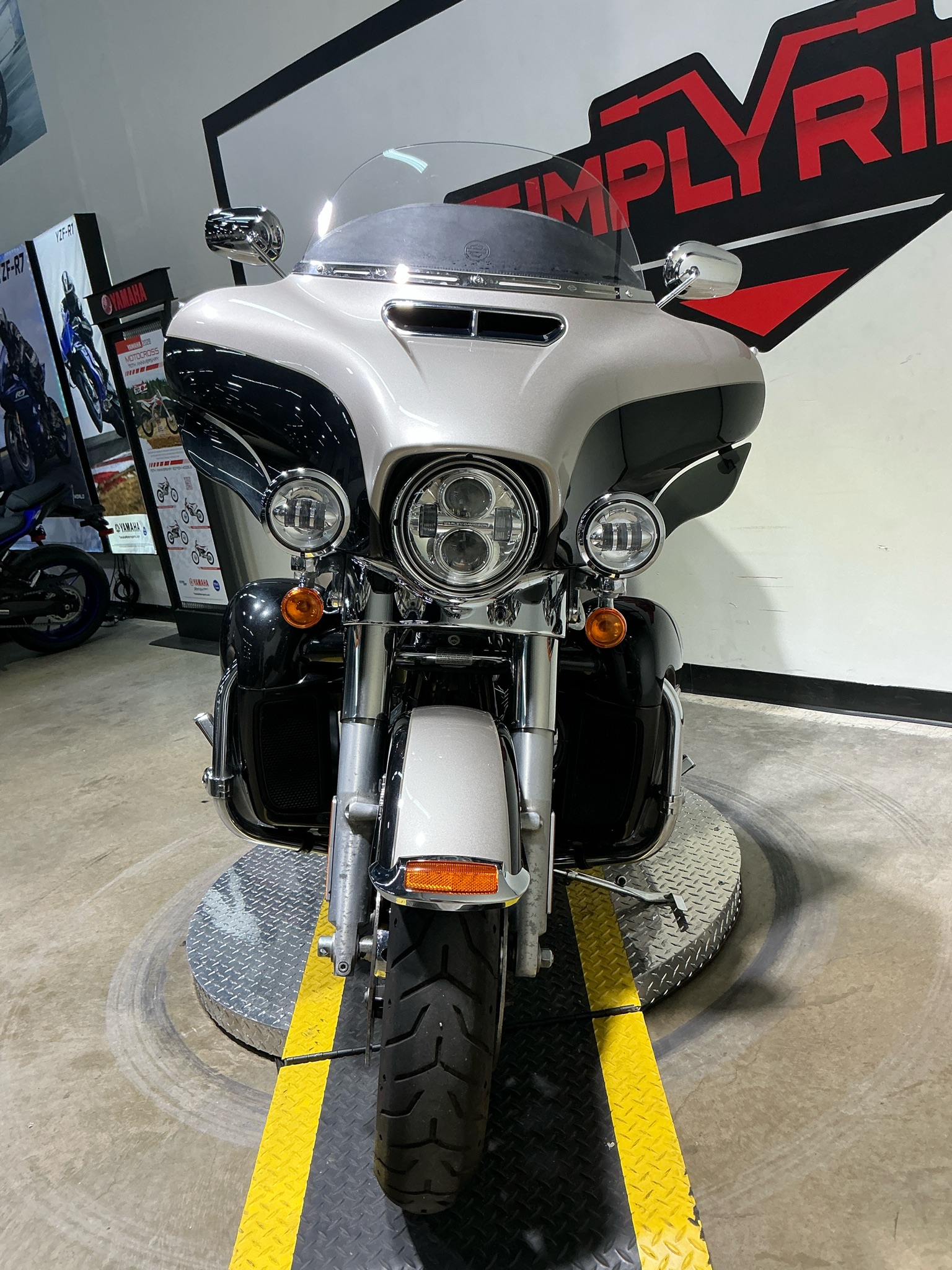 2018 Harley-Davidson Electra Glide® Ultra Classic® 3