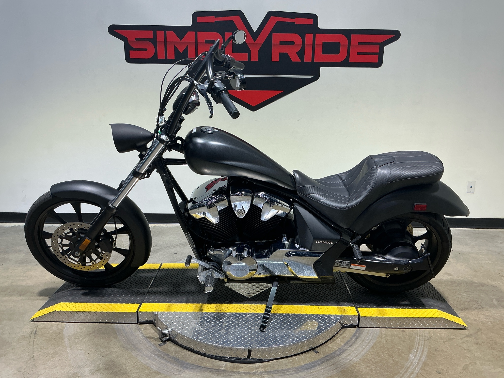 2017 Honda Fury 5
