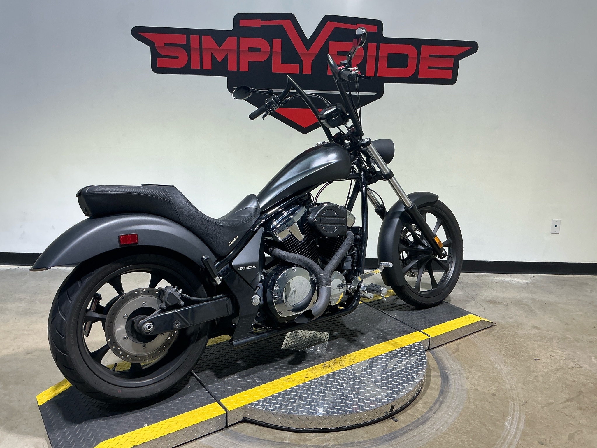 2017 Honda Fury 8
