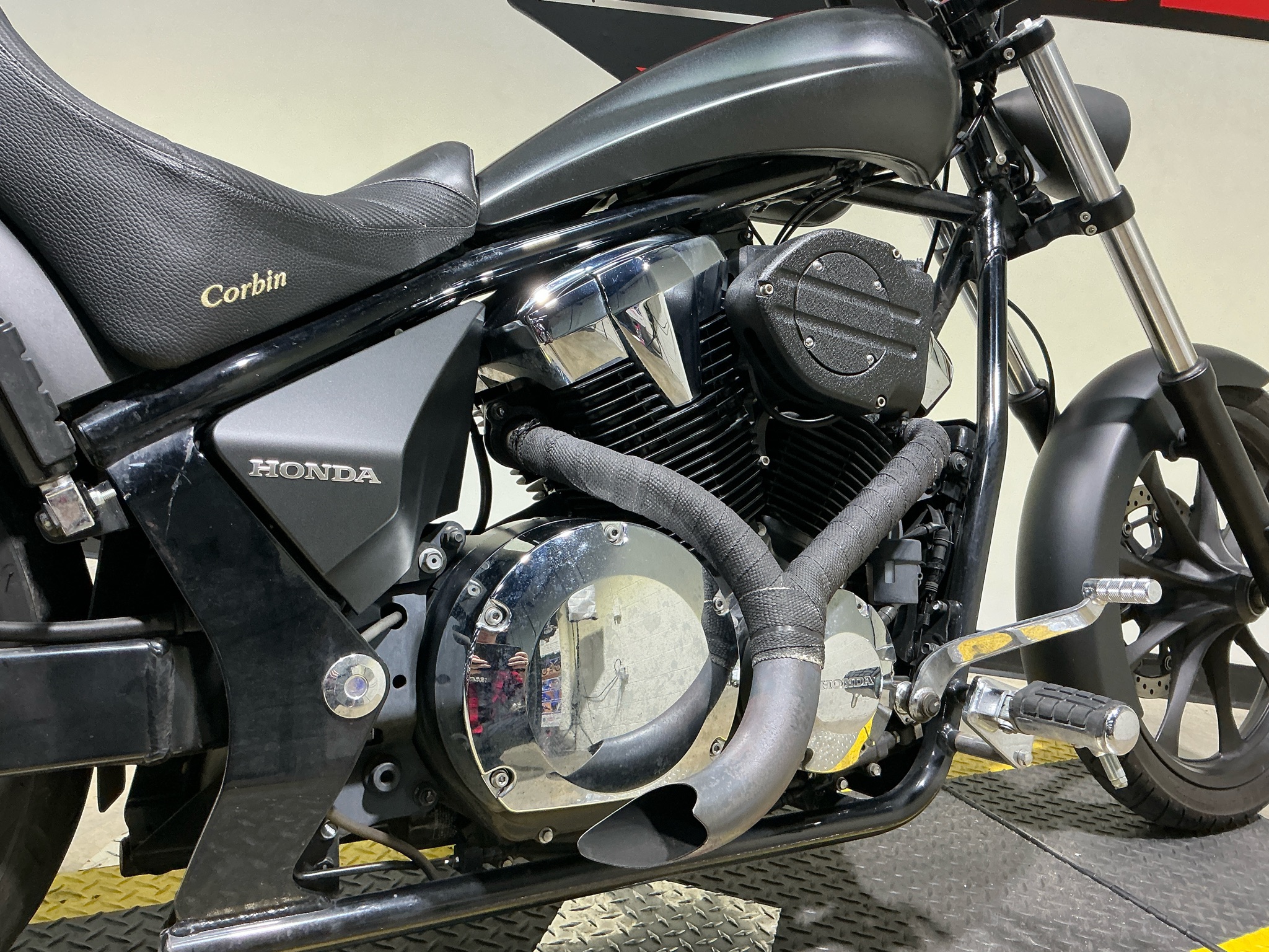 2017 Honda Fury 11