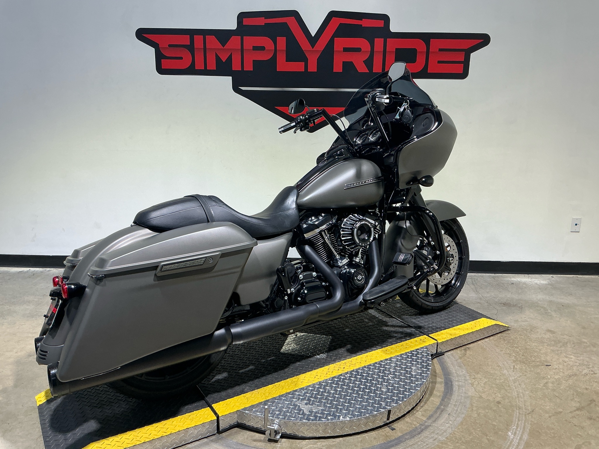 2019 Harley-Davidson Road Glide® Special 8