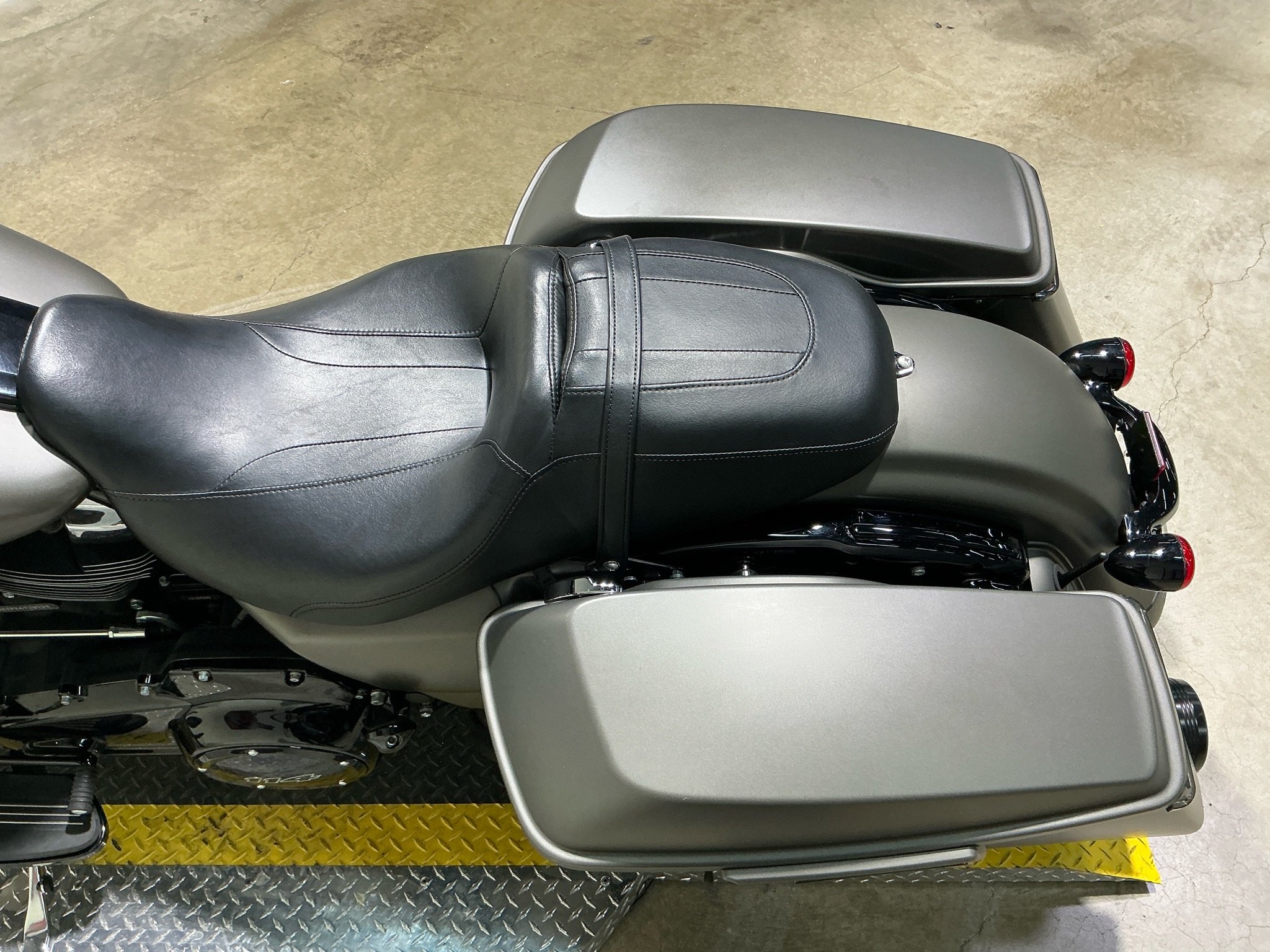 2019 Harley-Davidson Road Glide® Special 10
