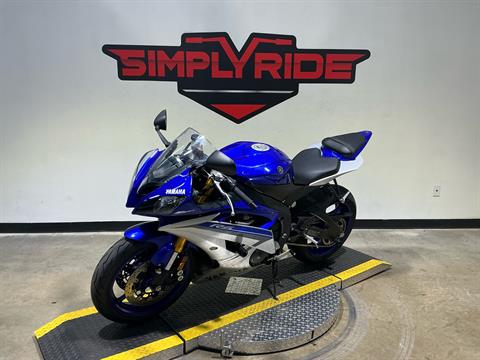 Used 2015 Yamaha YZF-R6 Team Yamaha Blue / Matte Silver