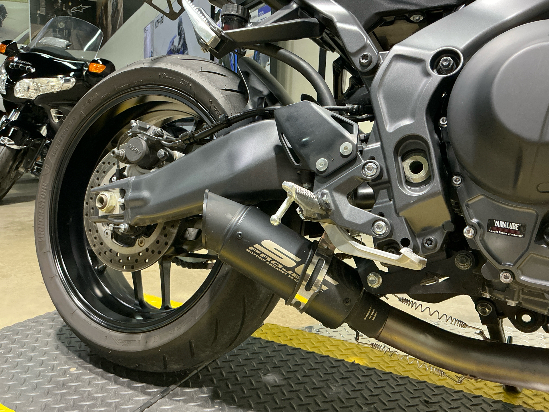 2024 Yamaha MT-09 11