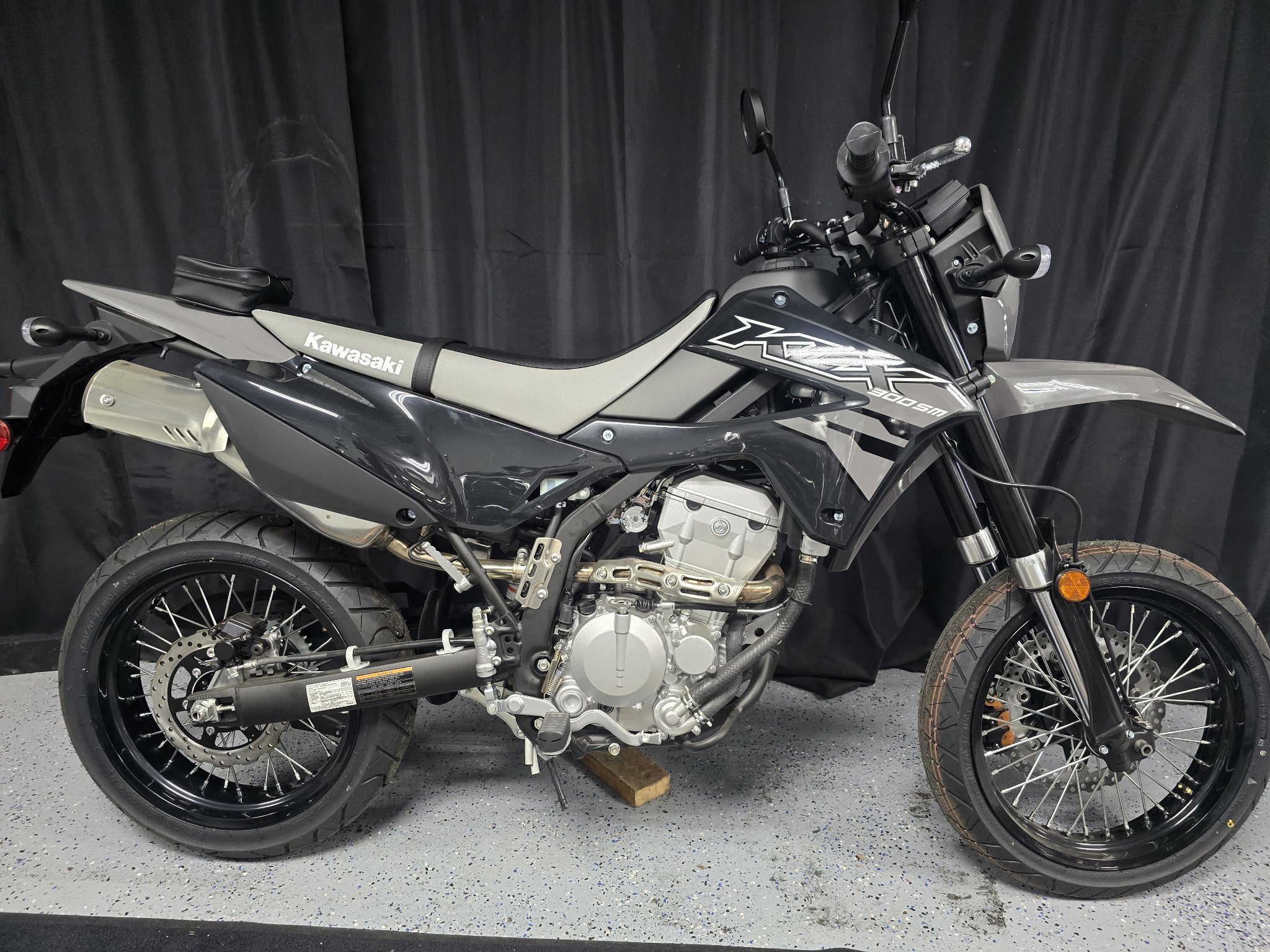 2026 Kawasaki KLX®300SM 1