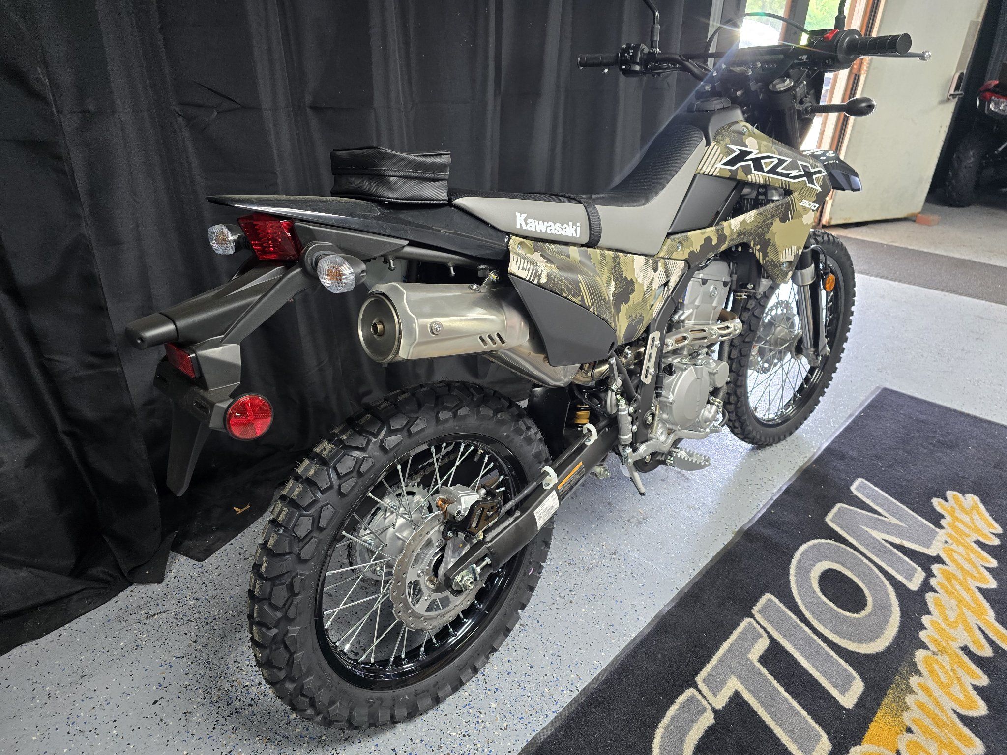 2026 Kawasaki KLX®300 4