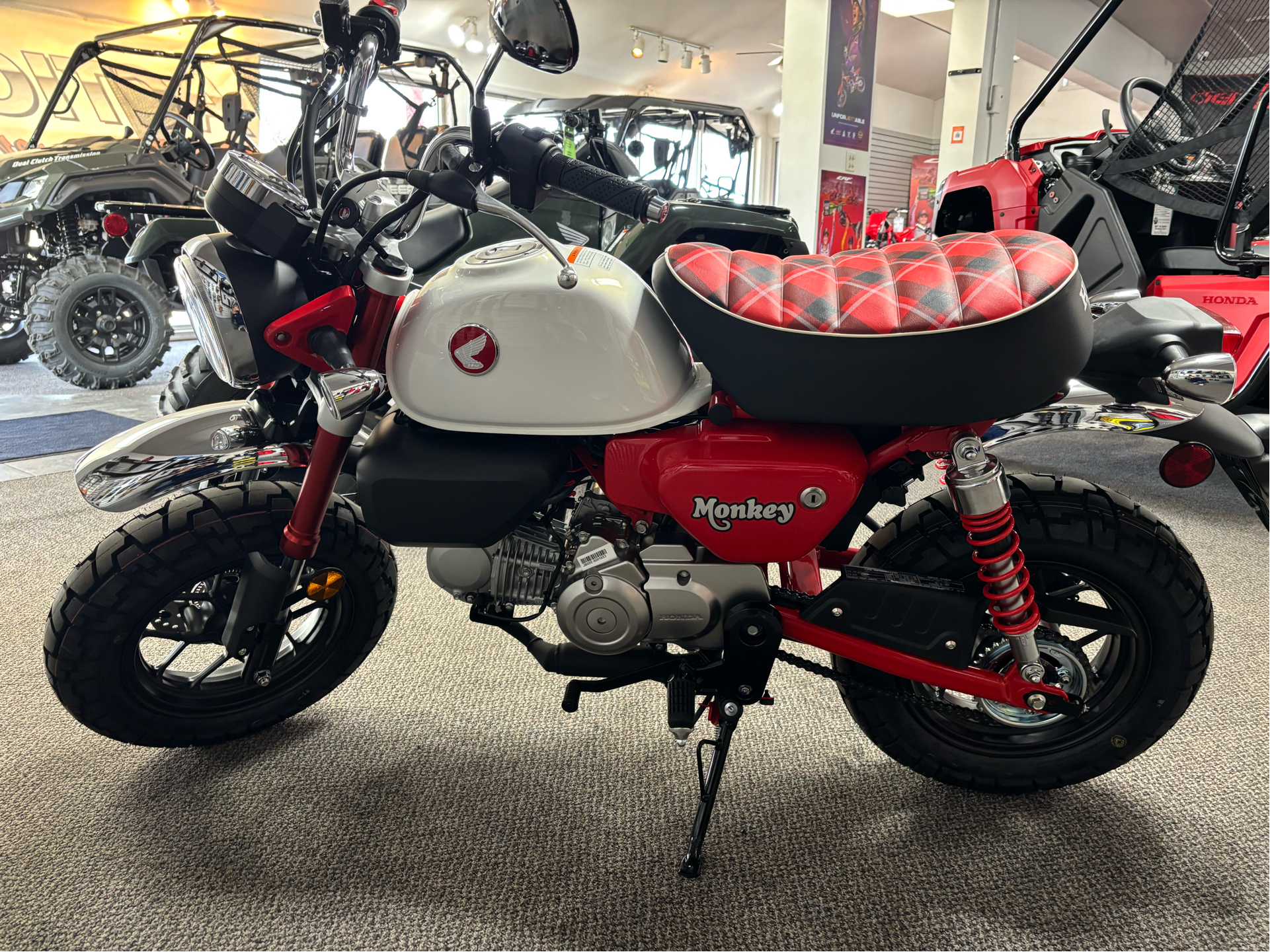 New 2025 Honda Monkey ABS, Sterling IL | Specs, Price