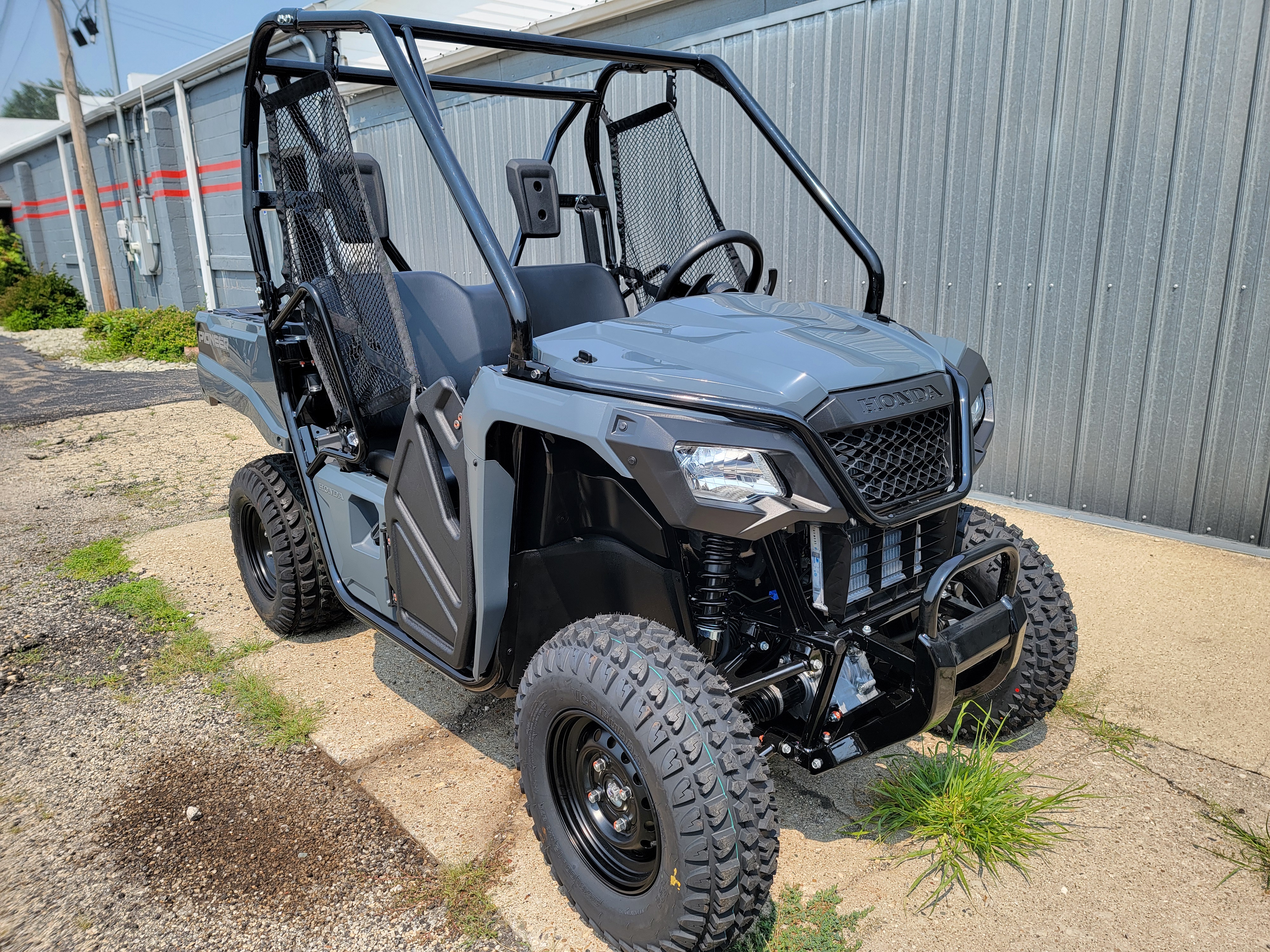 New 2025 Honda Pioneer 520, Sterling IL | Specs, Price, Photos