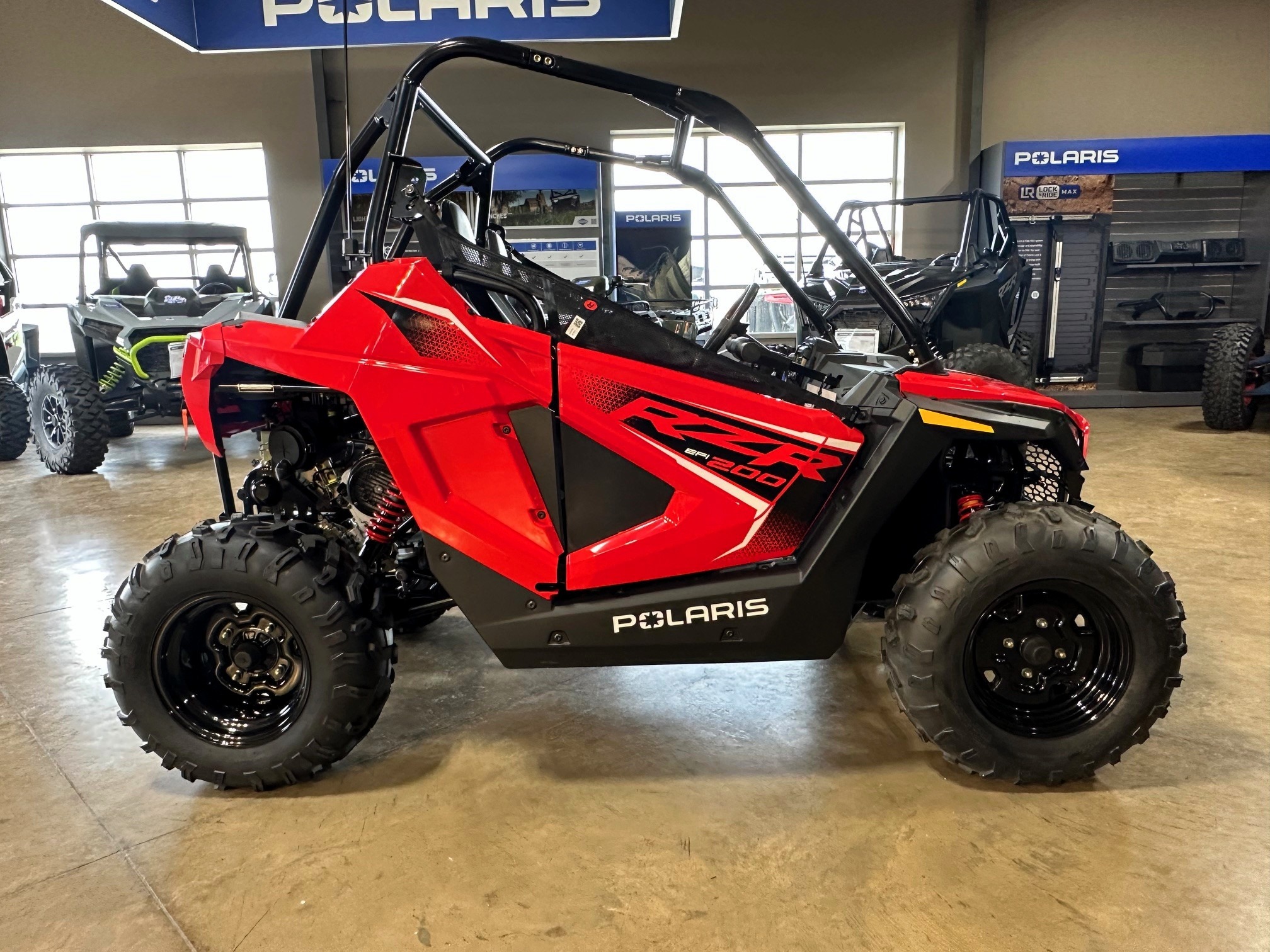 2026 Polaris RZR 200 EFI 5