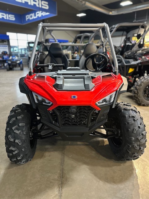 2026 Polaris RZR 200 EFI 4
