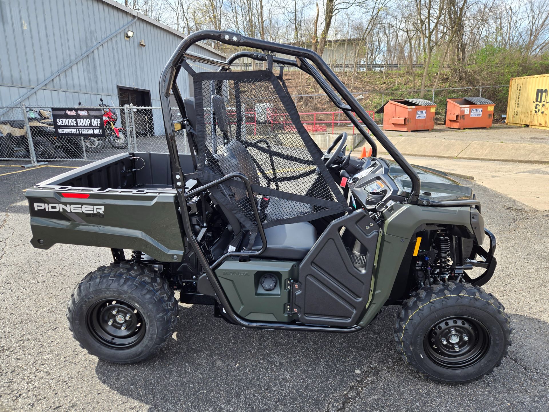 2026 Honda Pioneer 520 1