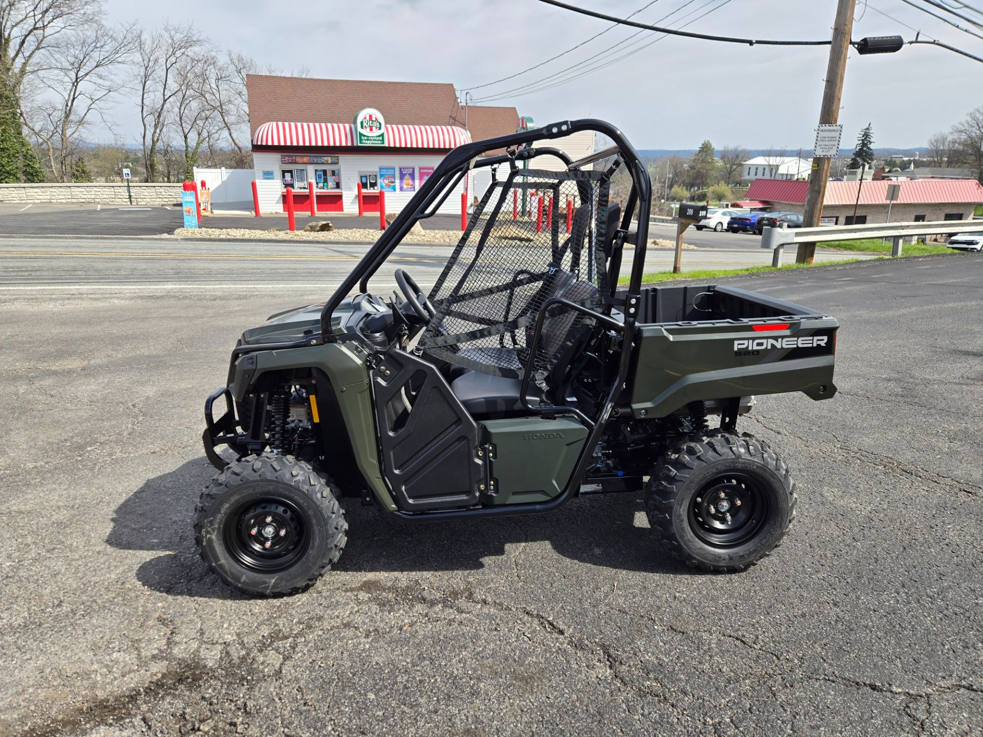 2026 Honda Pioneer 520 2