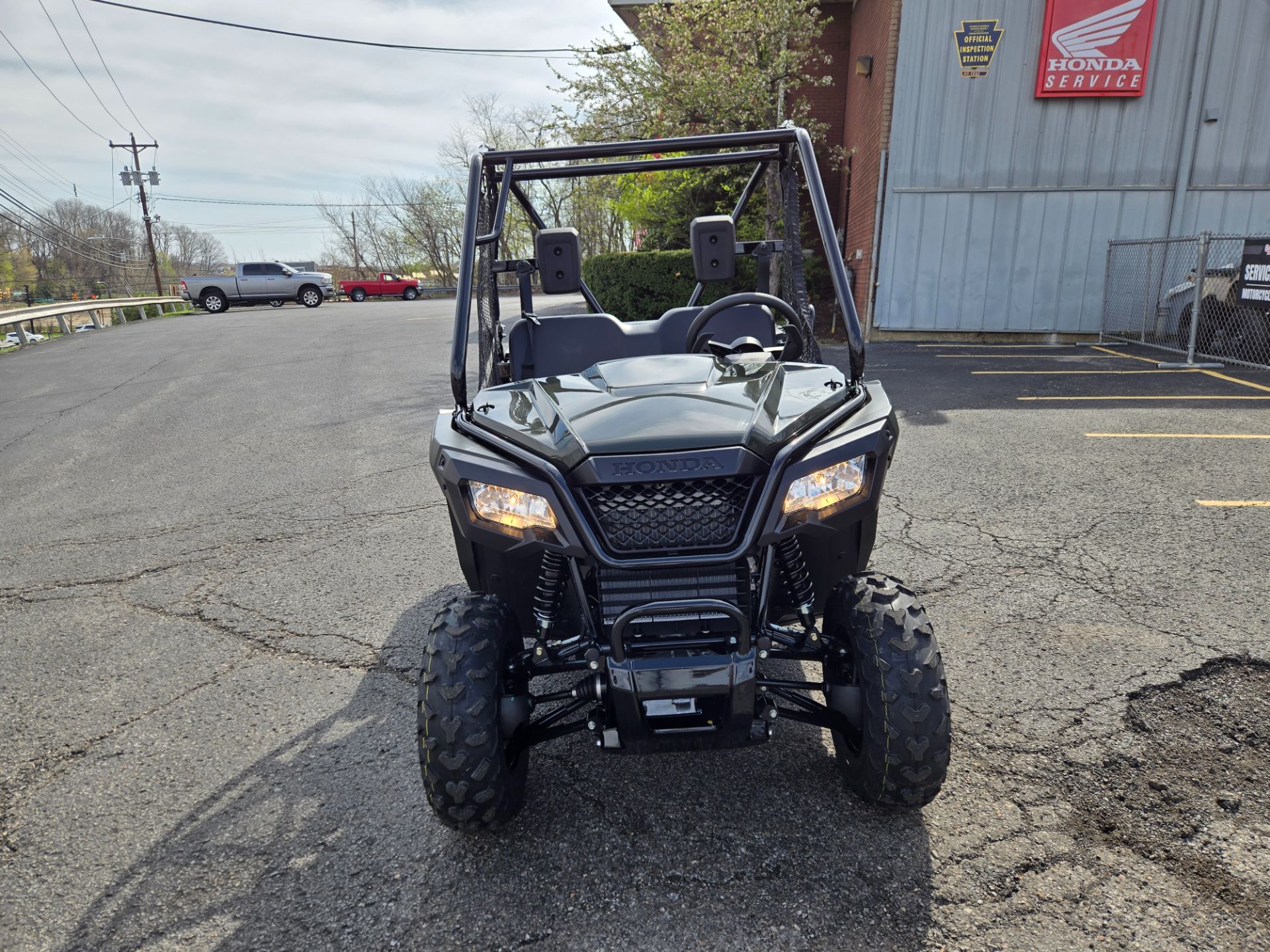 2026 Honda Pioneer 520 3
