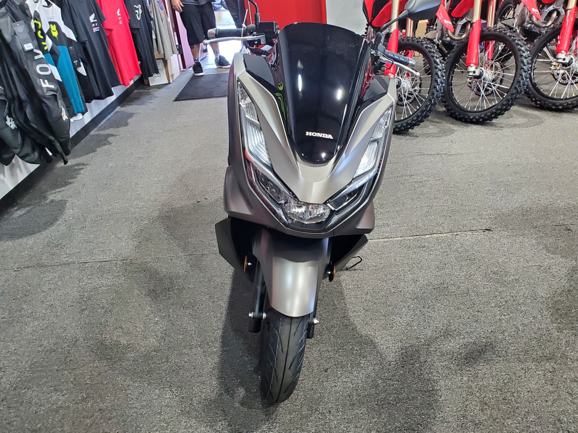 New 2024 Honda PCX, Chicora PA | Specs, Price, Photos | Matte