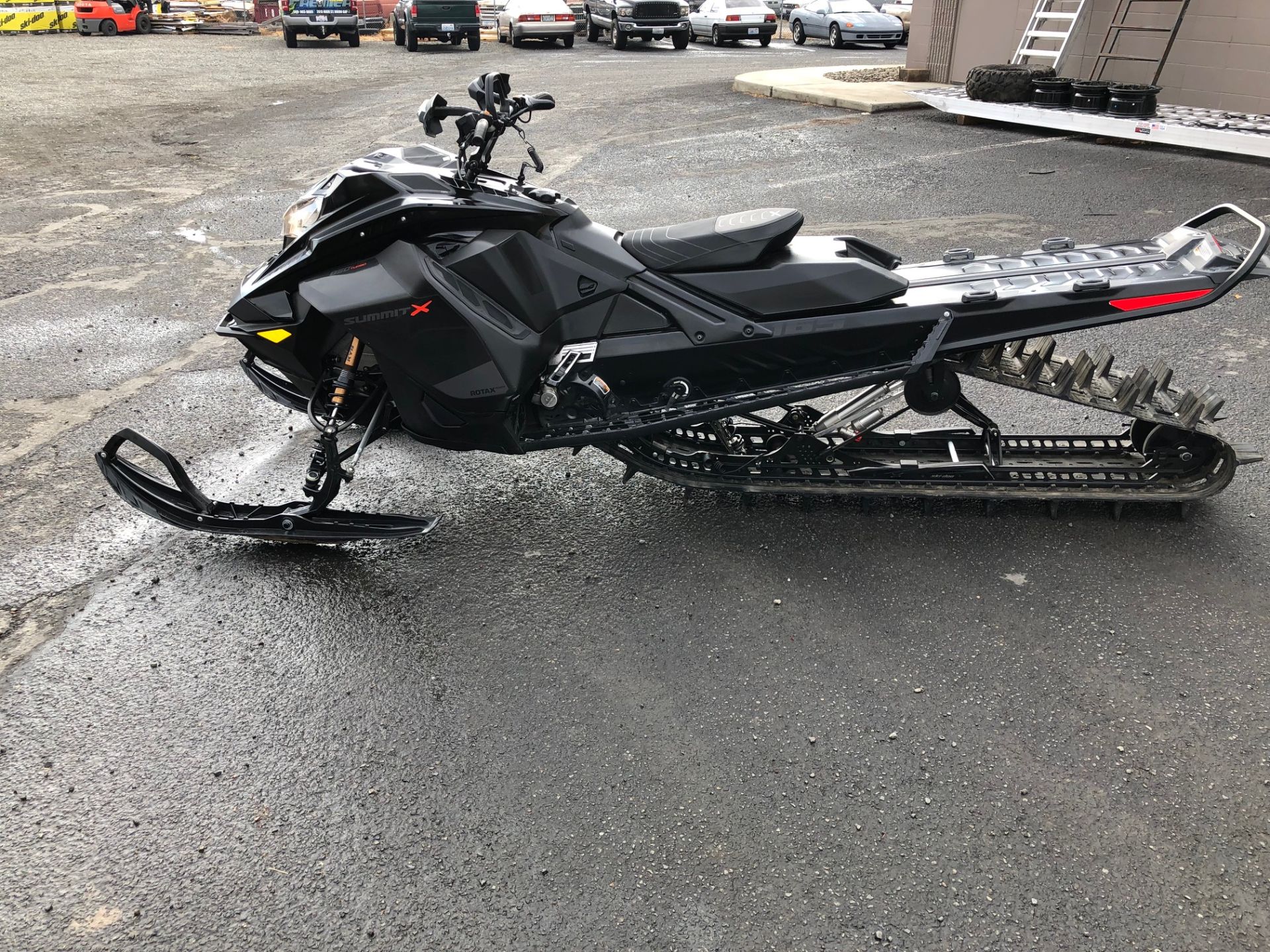 2021 Ski-Doo Summit X Expert 165 850 E-TEC Turbo SHOT PowderMax