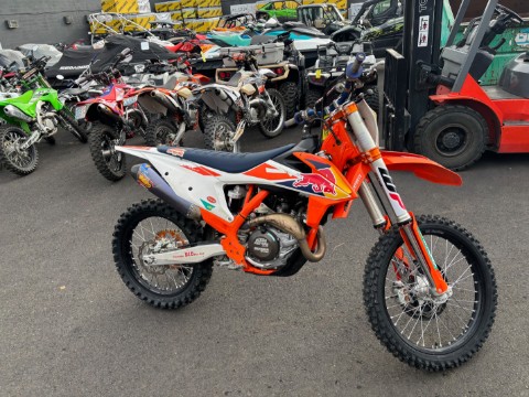 2018 KTM 450 SX-F Factory Edition — photo 1 of 10