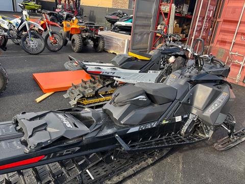 2020 Ski-Doo Summit X 165 850 E-TEC ES PowderMax Light 3.0 w/ FlexEdge HA — photo 1 of 16