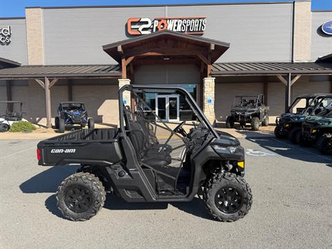2027 Can-Am Defender DPS HD9