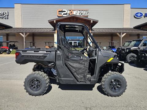 2026 Polaris Ranger 1000 Premium — photo 1 of 19