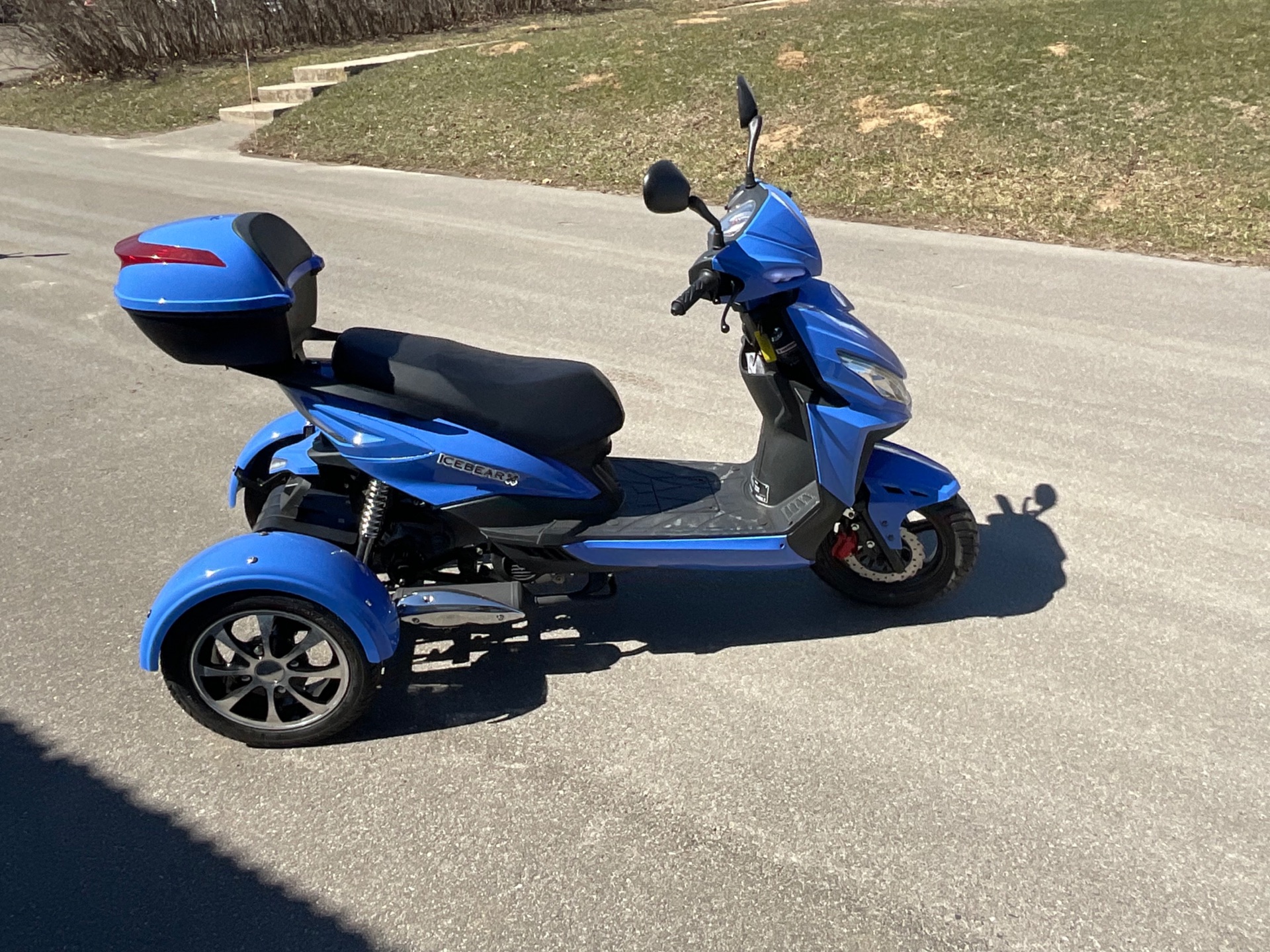 icebear ズーマー Ice Bear MOJO Z 150 Trike - 150cc Automatic Transmission - Pioneer