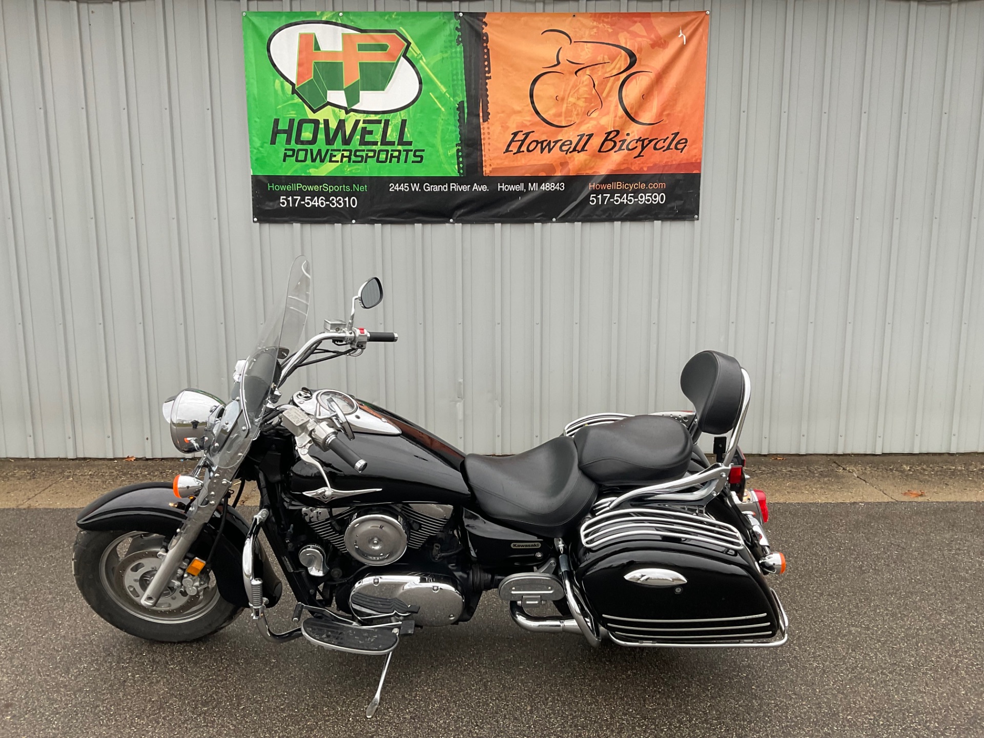 Used 2006 Kawasaki Vulcan 1600 Nomad Motorcycles in Howell, MI