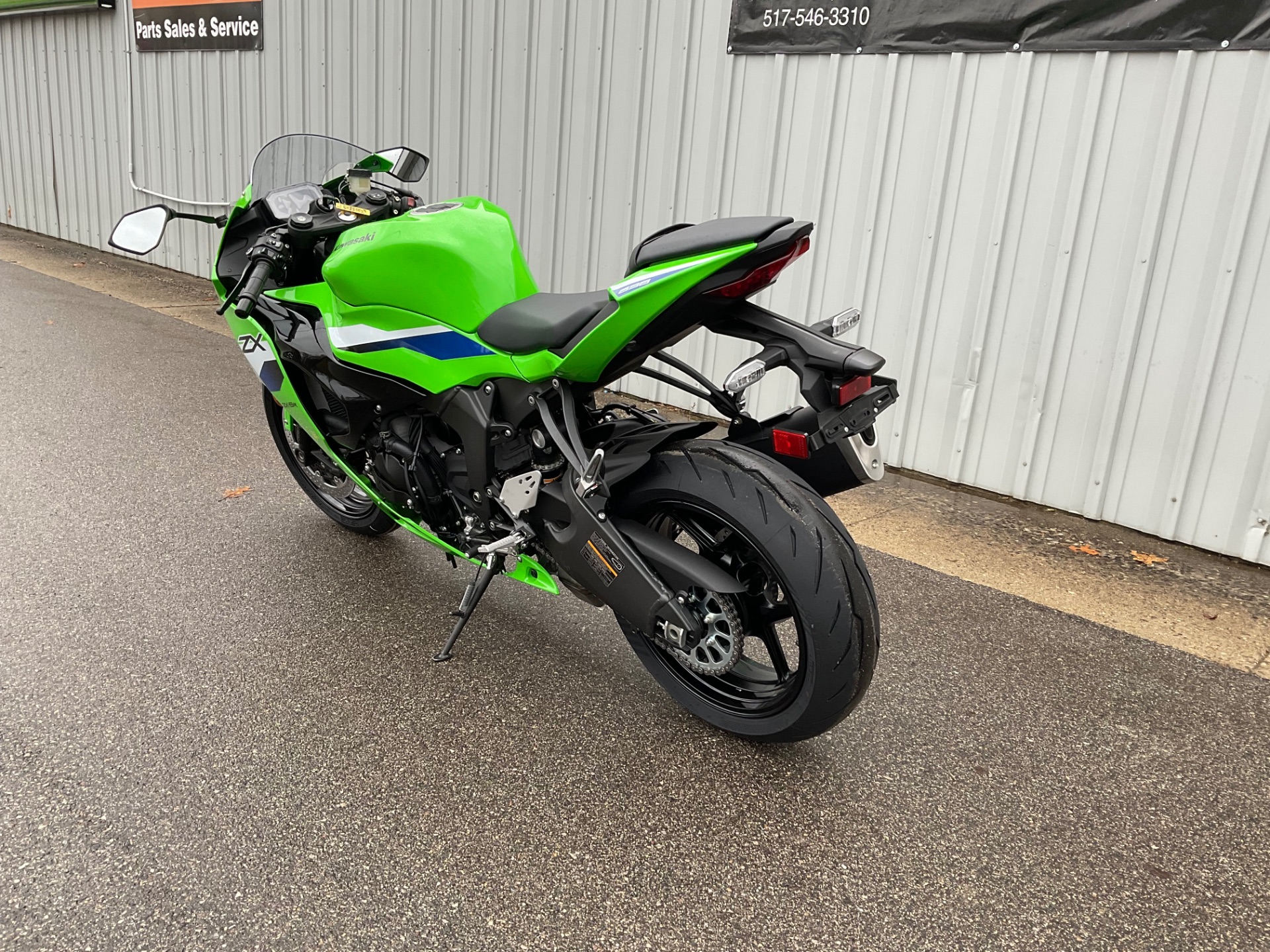 平棚 900x350x 300 New 2026 Kawasaki Ninja® ZX™-4RR ABS, De Pere WI | Specs, Price